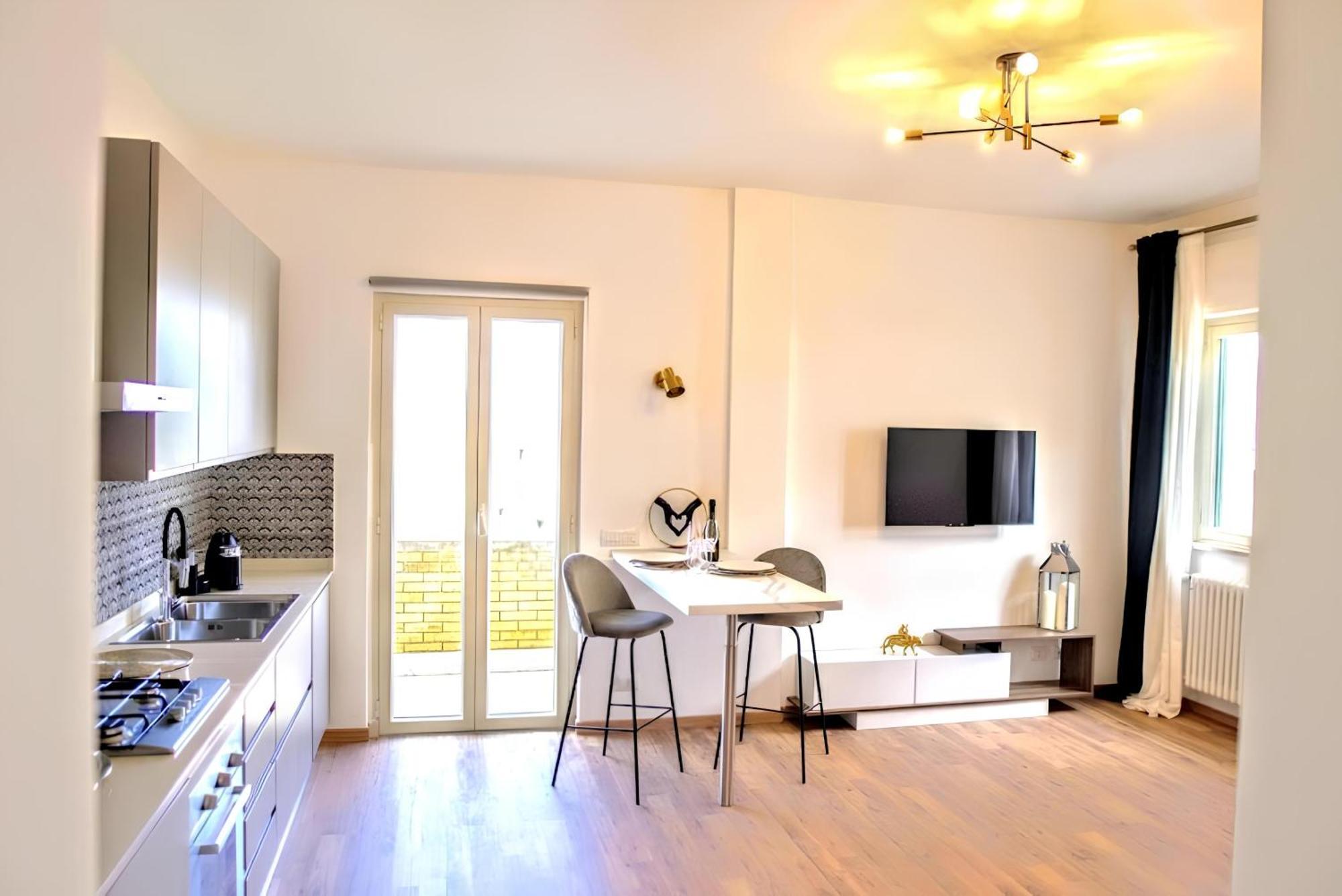 Appartamento Vuel Sea View House -10 Minutes From The Airport Fiumicino Esterno foto